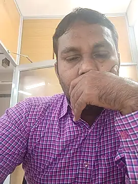 adicma123 online show from 10-29-25, 08:02