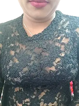 Snapshot of ANGE-MOU chatting on 12-16-25, 02:38 ANGE-MOU online show from 12-16-25, 02:38