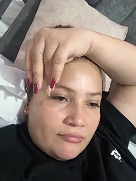 EmilyBarragan online show from 01-29-25, 02:19