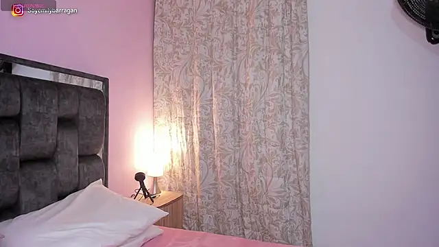 EmilyBarragan online show from 12-07-24, 04:42