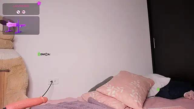 EmilyBarragan online show from 11-28-25, 02:34