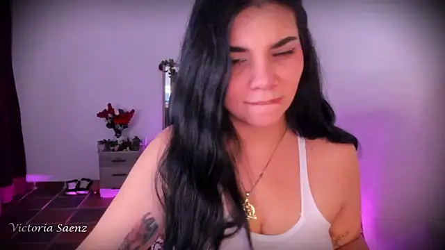 Snapshot of victoriaasaenz_ chatting on 05-06-26, 12:58 victoriaasaenz online show from 05-06-26, 12:58