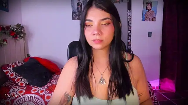 Snapshot of victoriaasaenz_ chatting on 05-29-26, 01:00 victoriaasaenz online show from 05-29-26, 01:00