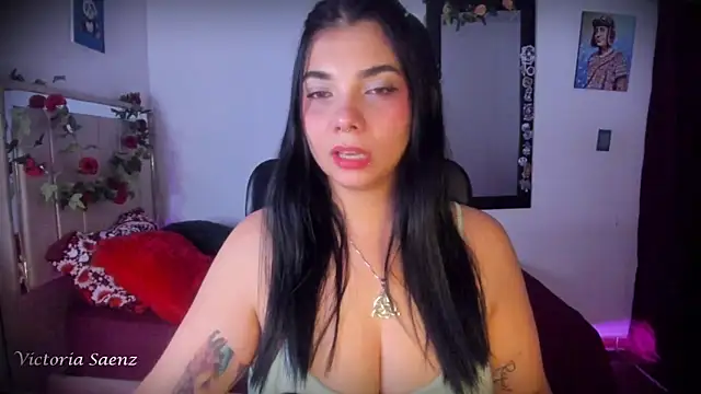 victoriaasaenz  online show from 07-01-26, 12:00