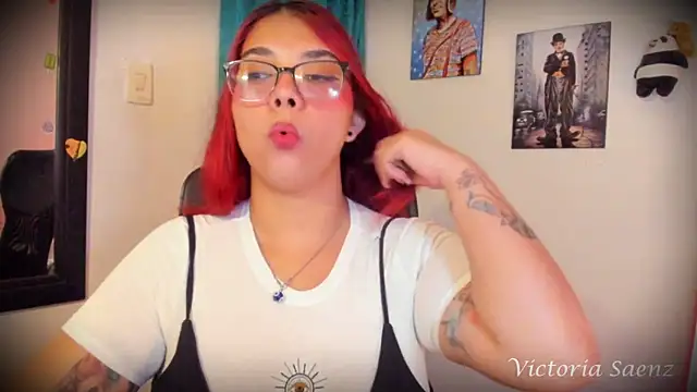 Snapshot of victoriaasaenz_ chatting on 02-16-25, 01:03 victoriaasaenz online show from 02-16-25, 01:03