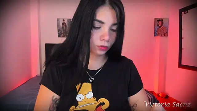 Snapshot of victoriaasaenz_ chatting on 10-22-25, 12:21 victoriaasaenz online show from 10-22-25, 12:21