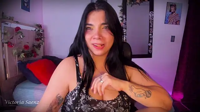 victoriaasaenz  online show from 07-02-26, 12:55