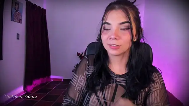 victoriaasaenz  online show from 03-25-26, 01:17