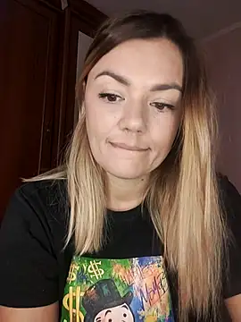 KrissSexi online show from 10-09-25, 04:57