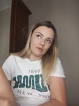 KrissSexi online show from 11-07-25, 11:26