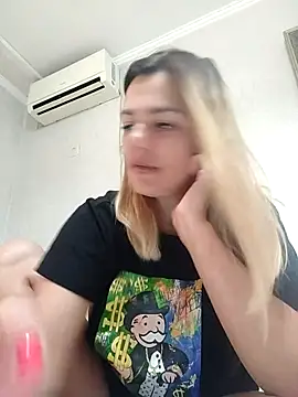 KrissSexi online show from 10-02-25, 09:23