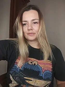 KrissSexi online show from 11-01-25, 07:08