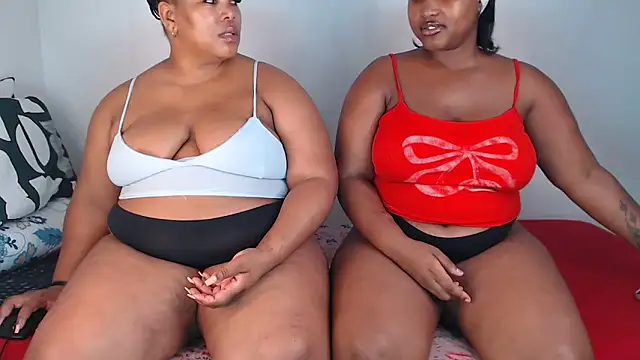 Snapshot of SexyAmeena2002 chatting on 02-27-26, 08:47 SexyAmeena2002 online show from 02-27-26, 08:47