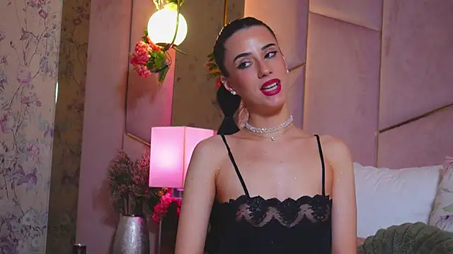 Snapshot of AmeliaJune chatting on 02-11-26, 12:10 AmeliaJune online show from 02-11-26, 12:10