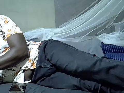 Leebwoy20 online show from 02-10-26, 07:51