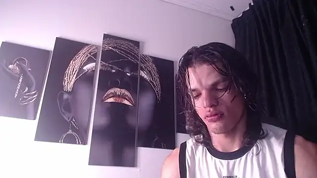 AlbertBernal69 online show from 10-25-25, 03:06