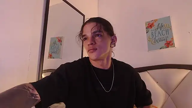 AlbertBernal69 online show from 11-20-25, 02:23