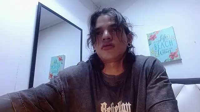 AlbertBernal69 online show from 09-16-25, 03:40
