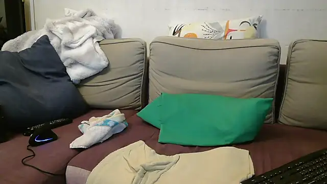 chrichri38xh online show from 12-05-25, 03:54