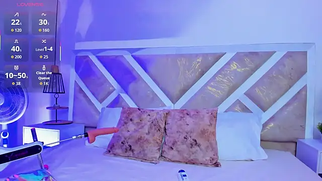 Snapshot of ZiaCalifa chatting on 02-20-26, 11:45 ZiaCalifa online show from 02-20-26, 11:45