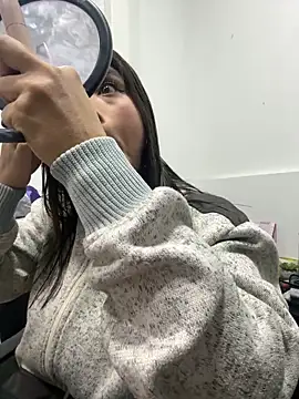 Snapshot of ZiaCalifa chatting on 02-05-26, 11:39 ZiaCalifa online show from 02-05-26, 11:39