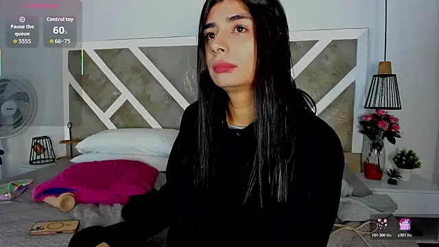 Snapshot of ZiaCalifa chatting on 03-12-26, 12:09 ZiaCalifa online show from 03-12-26, 12:09