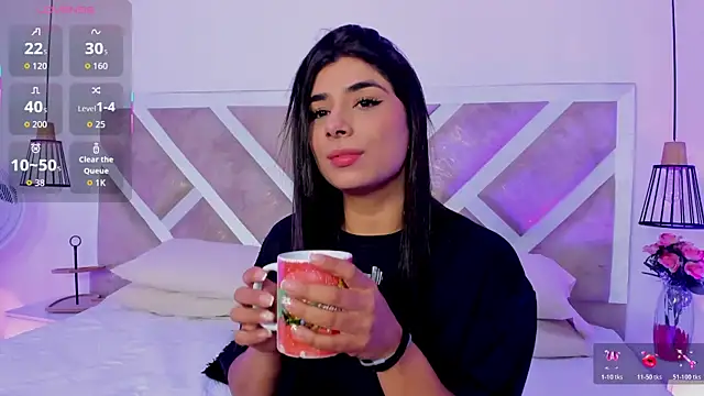 Snapshot of ZiaCalifa chatting on 04-01-26, 11:44 ZiaCalifa online show from 04-01-26, 11:44