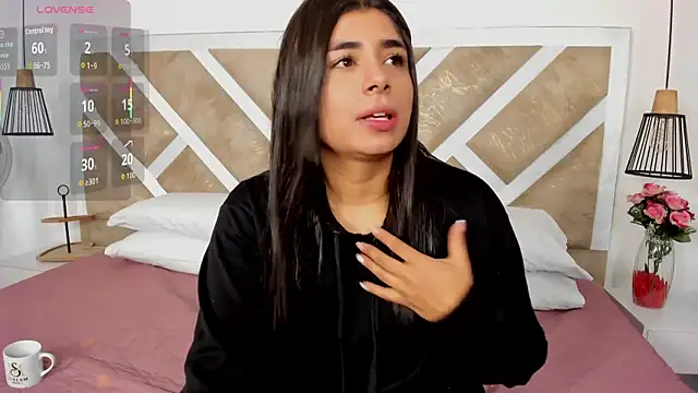 Snapshot of ZiaCalifa chatting on 03-21-26, 01:15 ZiaCalifa online show from 03-21-26, 01:15