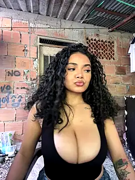 Snapshot of Mariecurl chatting on 11-05-25, 08:34 Mariecurl online show from 11-05-25, 08:34