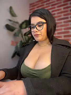 Insane Issa online show from 01-20-25, 07:57