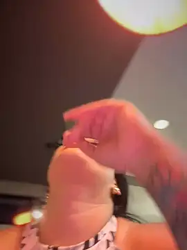 Insane Issa online show from 03-09-25, 01:25