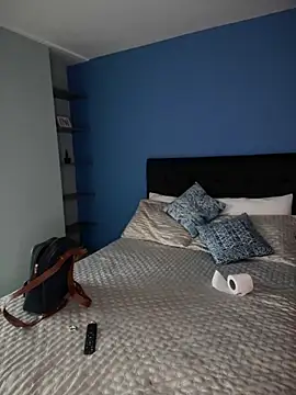 Insane Issa online show from 02-14-25, 10:58