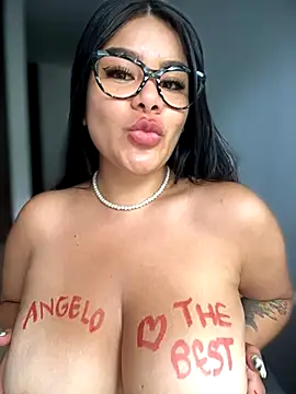 Insane Issa online show from 11-24-25, 03:23