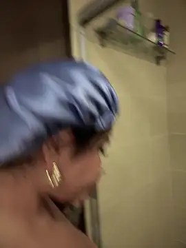 Insane Issa online show from 11-27-25, 02:28