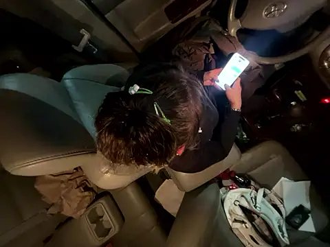 SummerBlueMoon online show from 03-05-26, 11:07