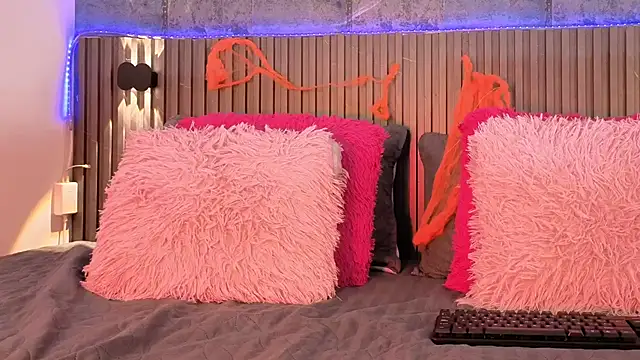 MishaKinki online show from 10-25-25, 07:36