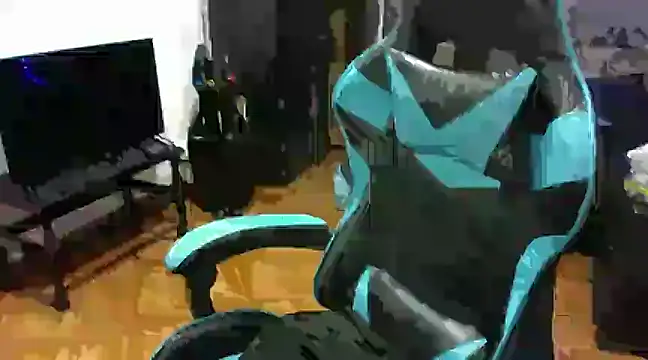 Snapshot of AngelaQueen_ chatting on 03-09-25, 08:10 AngelaQueen online show from 03-09-25, 08:10
