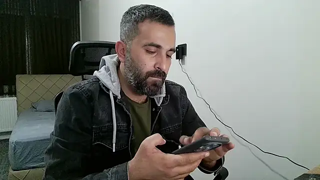 tgltplsr online show from 11-10-25, 02:49