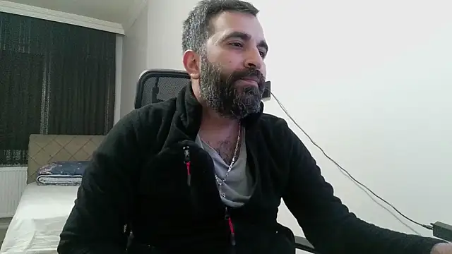 Snapshot of tgltplsr chatting on 02-23-25, 01:35 tgltplsr online show from 02-23-25, 01:35