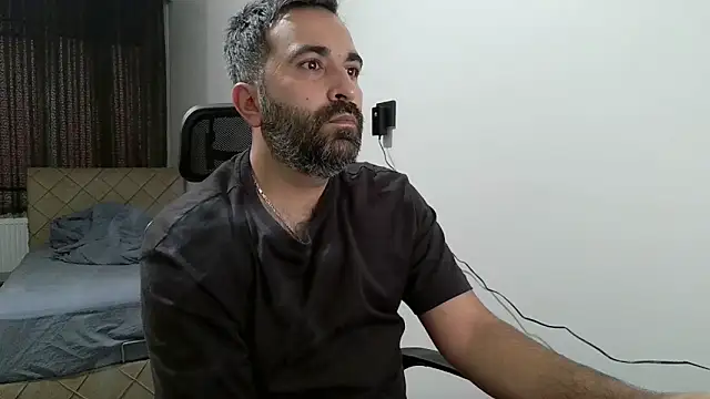 Snapshot of tgltplsr chatting on 09-24-25, 03:35 tgltplsr online show from 09-24-25, 03:35