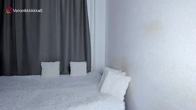 Veronikkkkka online show from 10-13-25, 02:18