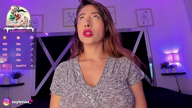 Snapshot of lena_banks chatting on 01-09-25, 11:13 lena banks online show from 01-09-25, 11:13