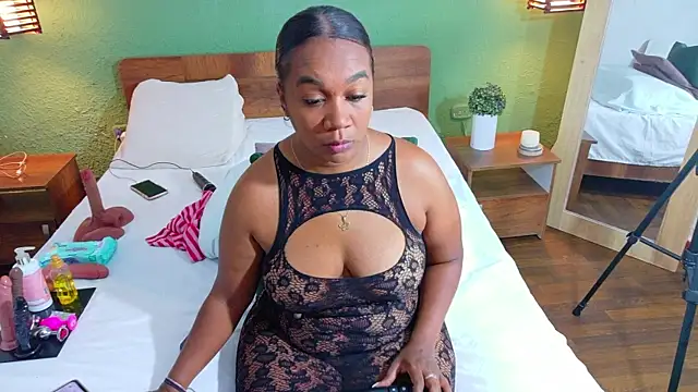 dannaahbrown online show from 10-23-25, 05:11