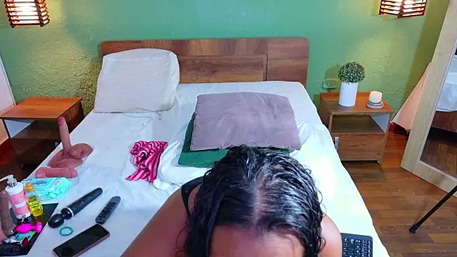 dannaahbrown online show from 01-14-26, 04:10