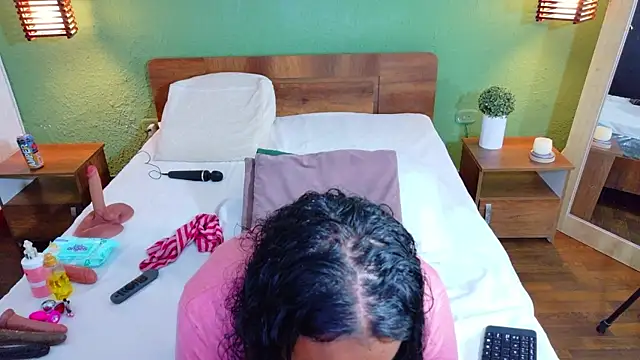 dannaahbrown online show from 03-19-26, 03:34