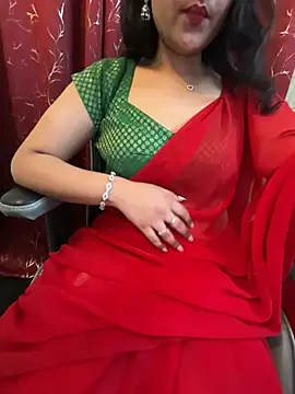 Snapshot of LuscousPussy chatting on 03-18-25, 05:01 LuscousPussy online show from 03-18-25, 05:01