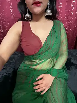 Snapshot of LuscousPussy chatting on 02-18-25, 04:36 LuscousPussy online show from 02-18-25, 04:36