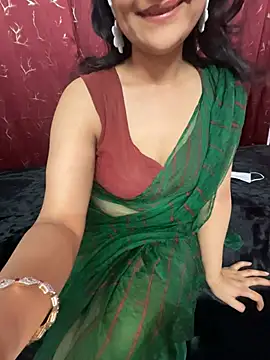 Snapshot of LuscousPussy chatting on 01-20-25, 04:01 LuscousPussy online show from 01-20-25, 04:01