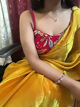 Snapshot of LuscousPussy chatting on 03-19-25, 12:01 LuscousPussy online show from 03-19-25, 12:01