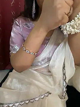 Snapshot of LuscousPussy chatting on 03-08-25, 10:11 LuscousPussy online show from 03-08-25, 10:11